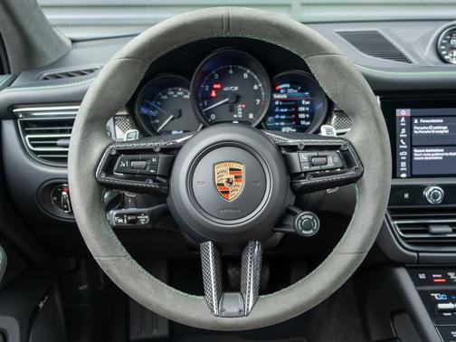 Python Green 2025 Porsche Macan Macan GTS