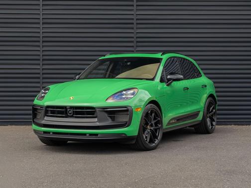 Python Green 2025 Porsche Macan Macan GTS