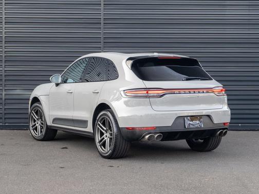 2021 Porsche Macan S