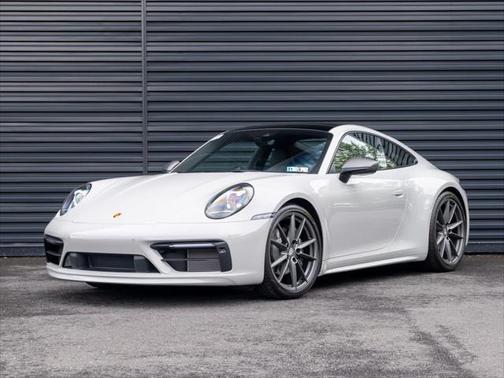 2023 Porsche 911 Carrera T
