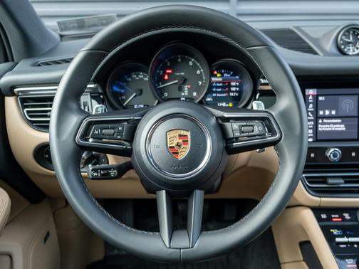 2024 Porsche Macan T