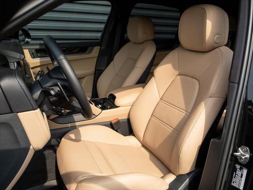 2025 Porsche Cayenne