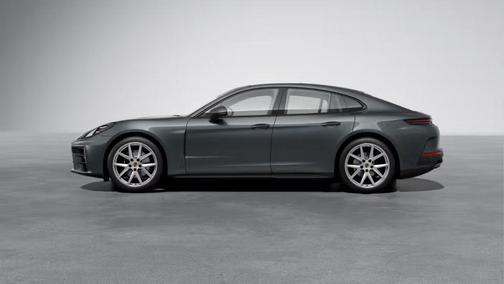 2026 Porsche Panamera 4