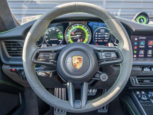 2023 Porsche 911 Carrera GTS