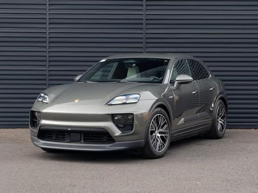 2025 Porsche Macan 