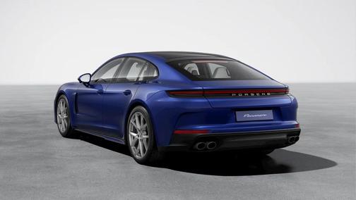 2026 Porsche Panamera 4