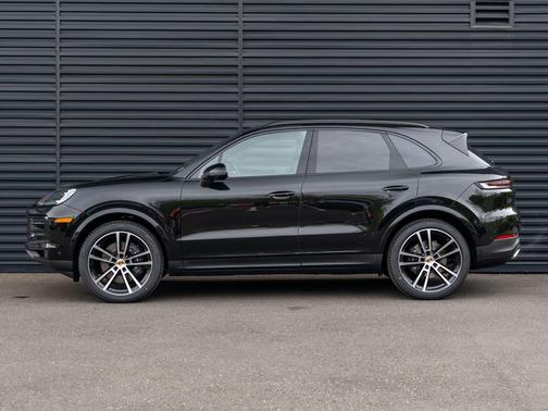 Black 2026 Porsche Cayenne Cayenne