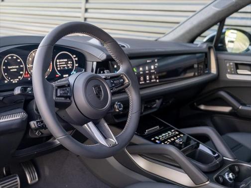 2025 Porsche Cayenne E-Hybrid S