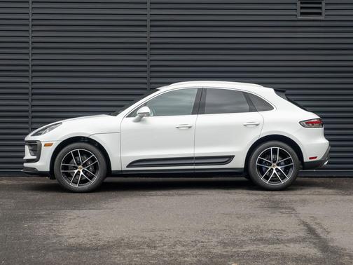 White 2023 Porsche Macan Macan