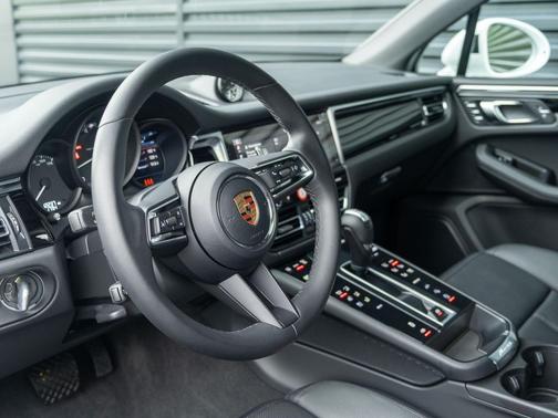 White 2023 Porsche Macan Macan