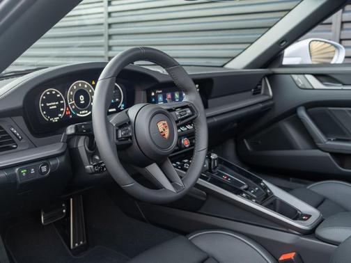 2026 Porsche 911 Targa 4S