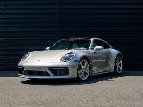 2024 Porsche 911 Carrera 4S