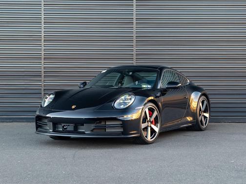 2026 Porsche 911 Carrera 4S
