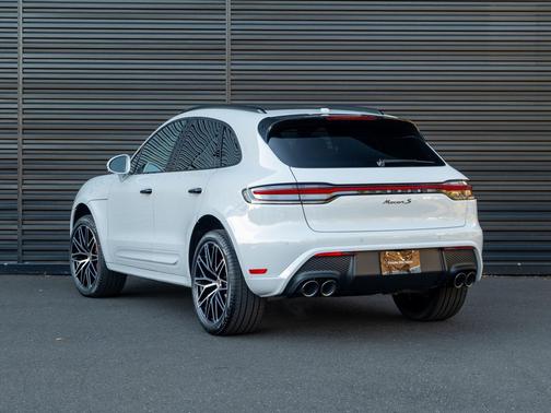 2026 Porsche Macan S