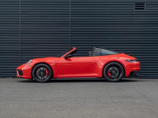 2023 Porsche 911 Targa 4 GTS