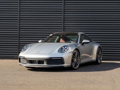 2020 Porsche 911 Carrera 4S