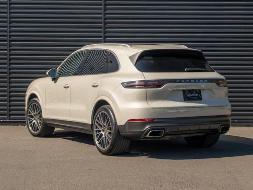 2023 Porsche Cayenne Cayenne
