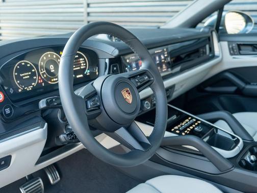 2026 Porsche Cayenne S