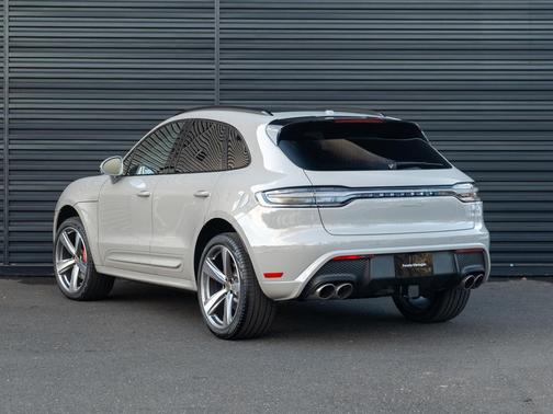 2026 Porsche Macan S