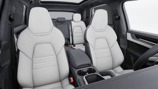 2026 Porsche Cayenne GTS