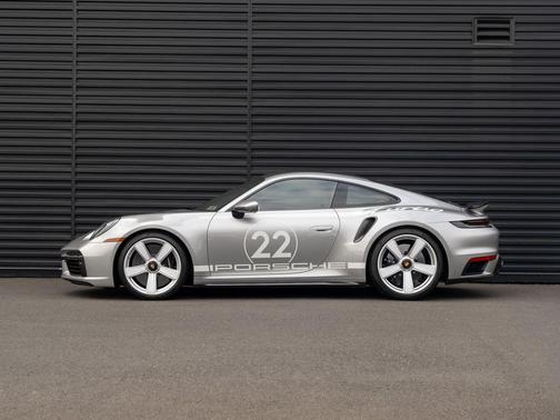 2025 Porsche 911 Turbo