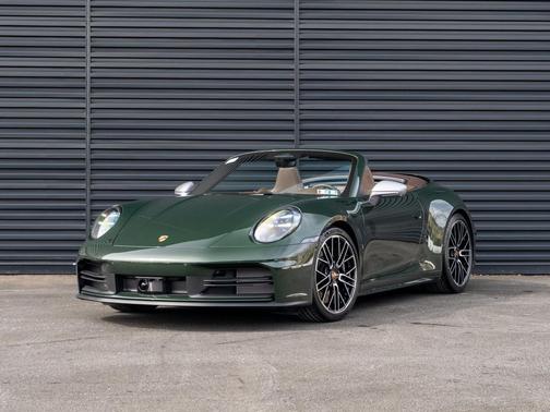 2026 Porsche 911 Carrera 4S Cabriolet