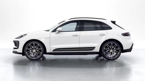2026 Porsche Macan 