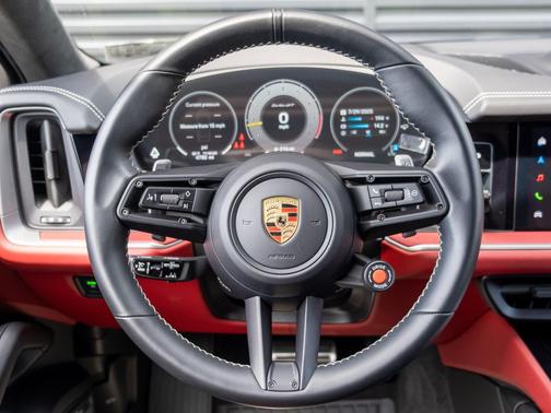 2024 Porsche Cayenne Turbo GT