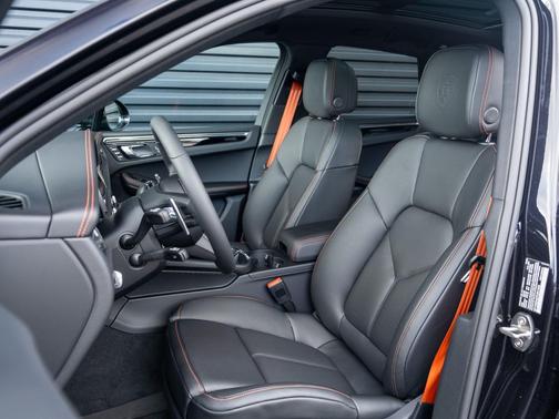 2026 Porsche Macan Macan S
