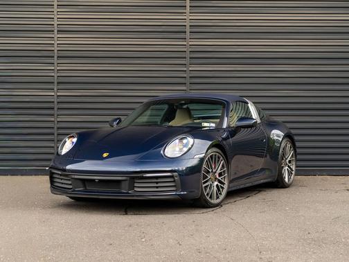Night Blue Metallic 2022 Porsche 911 Targa 4S