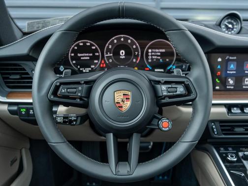 2026 Porsche 911 Carrera 4S