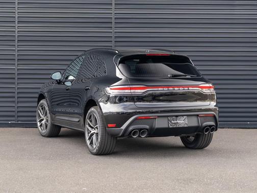2026 Porsche Macan 