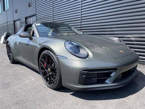 2022 Porsche 911 Targa 4 GTS
