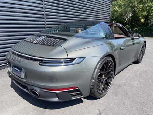2022 Porsche 911 Targa 4 GTS