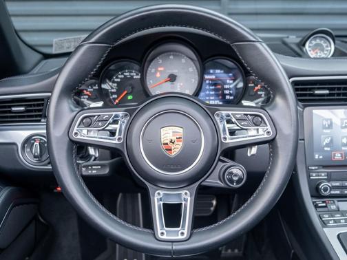 2017 Porsche 911 Carrera S