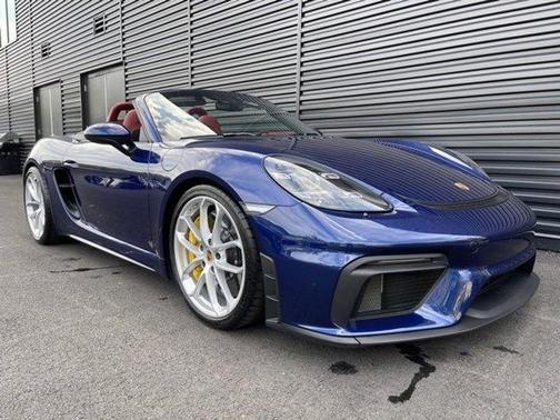 2021 Porsche 718 Spyder Roadster