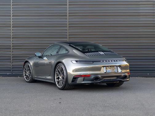2021 Porsche 911 Carrera 4S