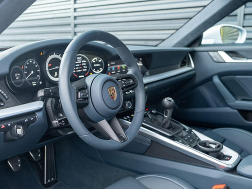 2024 Porsche 911 Carrera S