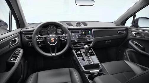 2026 Porsche Macan 