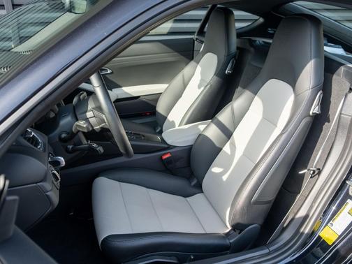 2024 Porsche 718 Cayman 