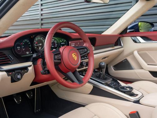 Paint to Sample Dark Sea Blue 2021 Porsche 911 Targa 4S
