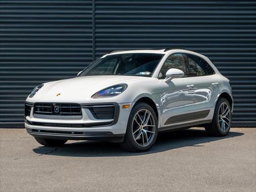 2024 Porsche Macan Base