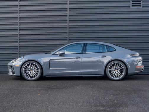 Slate Grey Neo 2026 Porsche Panamera 4