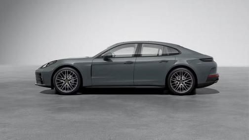 2026 Porsche Panamera 4