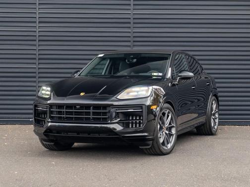 2026 Porsche Cayenne GTS