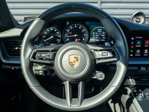 2022 Porsche 911 Carrera S