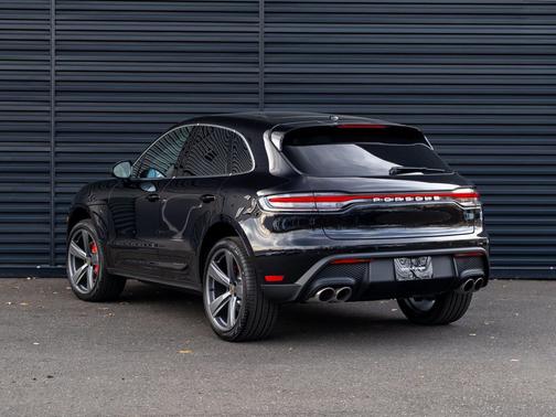 2026 Porsche Macan S