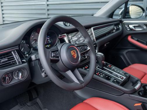 2026 Porsche Macan S