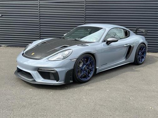 2023 Porsche 718 Cayman GT4 RS