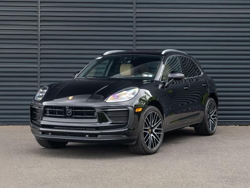 Black 2023 Porsche Macan Macan